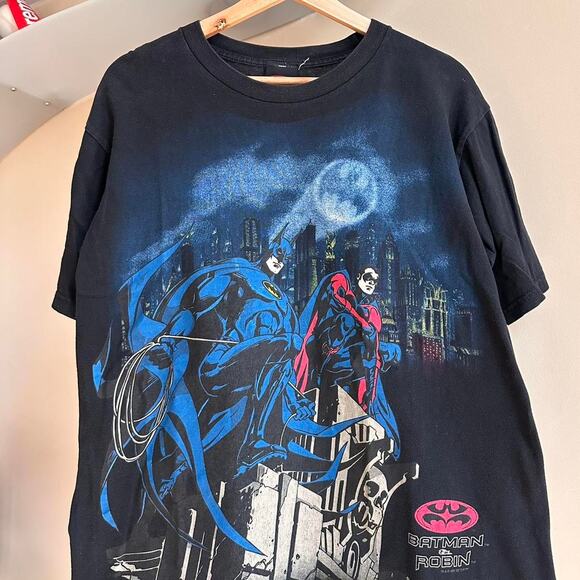 Vintage 1997 Batman And Robin Shirt - Picture 2 of 6